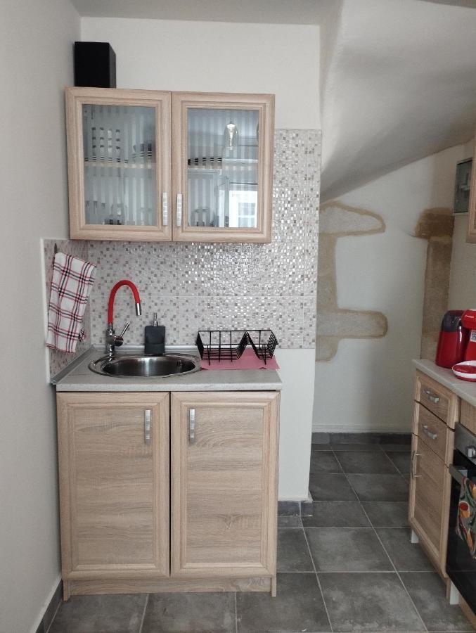 העיירה רתימנו Arcade City Apartment מראה חיצוני תמונה